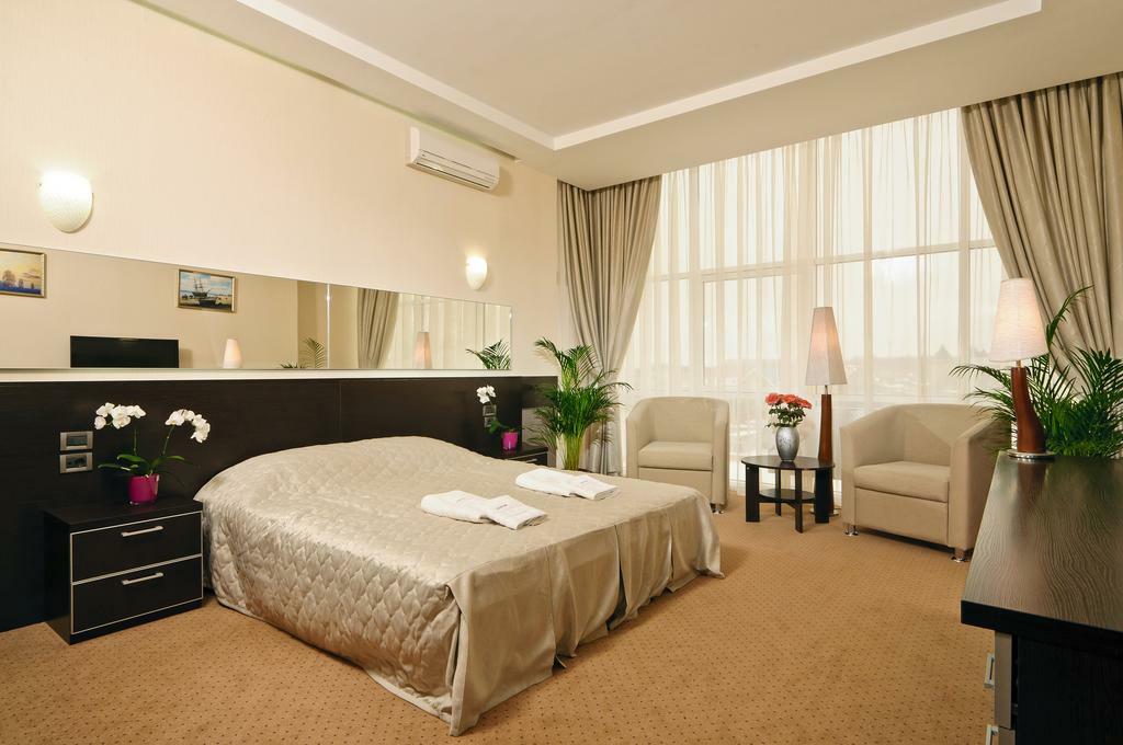 Terra Nova Sport&Spa Hotel Hatne Bagian luar foto